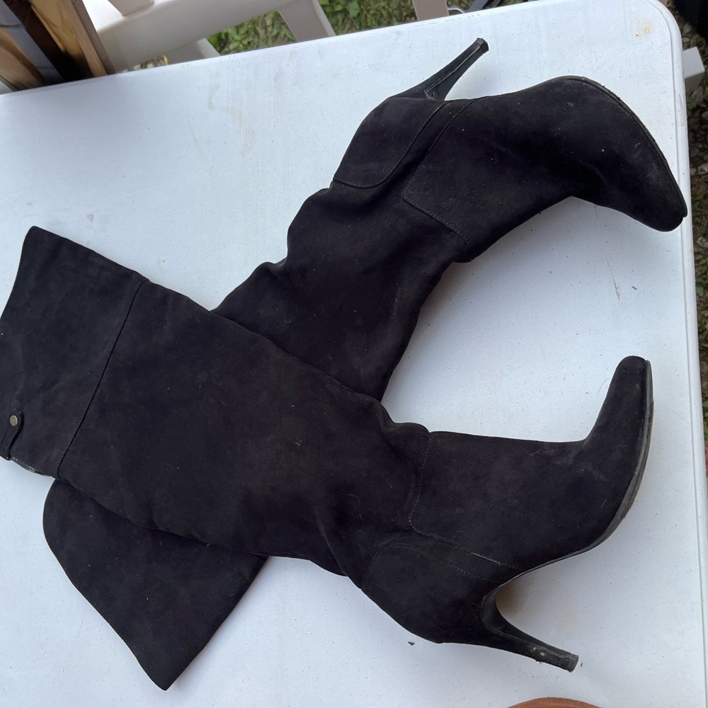 Black suede boots
